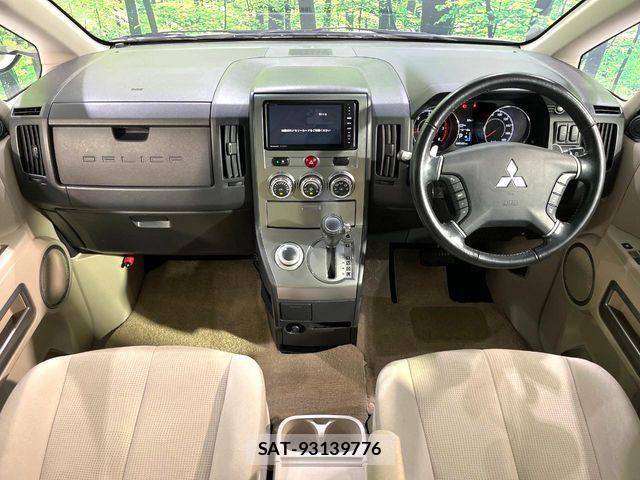 Mitsubishi DELICA 2014-03 8879496-1