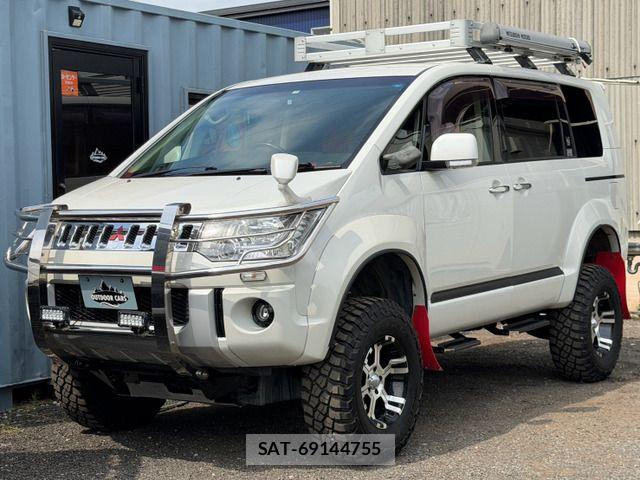 Mitsubishi DELICA 2007-12 8879495-16
