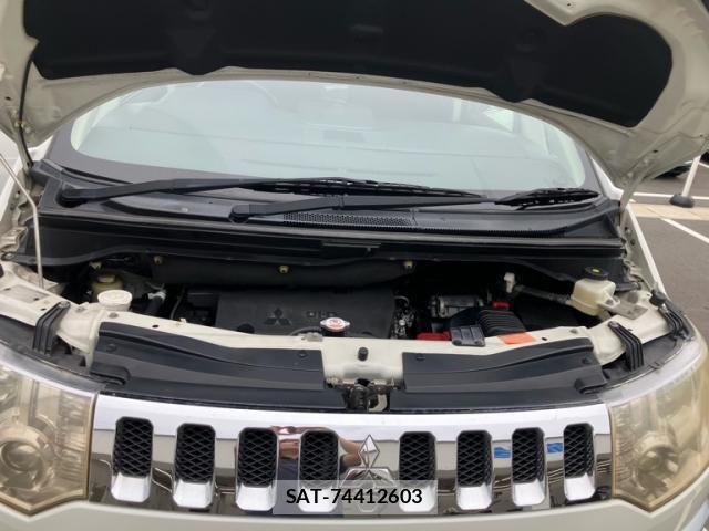 Mitsubishi DELICA 2013-03 8879502-11