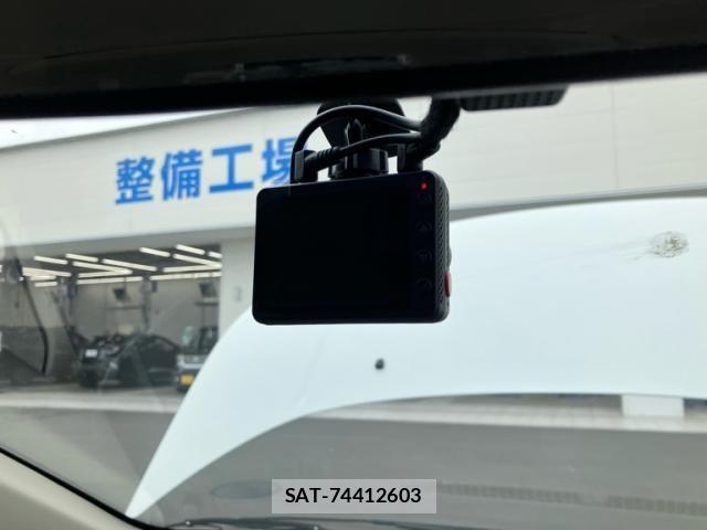 Mitsubishi DELICA 2013-03 8879502-22