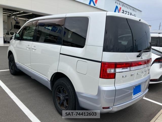 Mitsubishi DELICA 2013-03 8879502-2