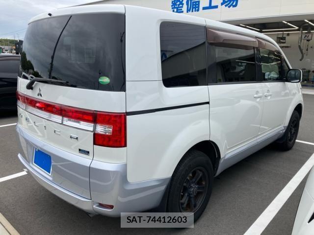 Mitsubishi DELICA 2013-03 8879502-3
