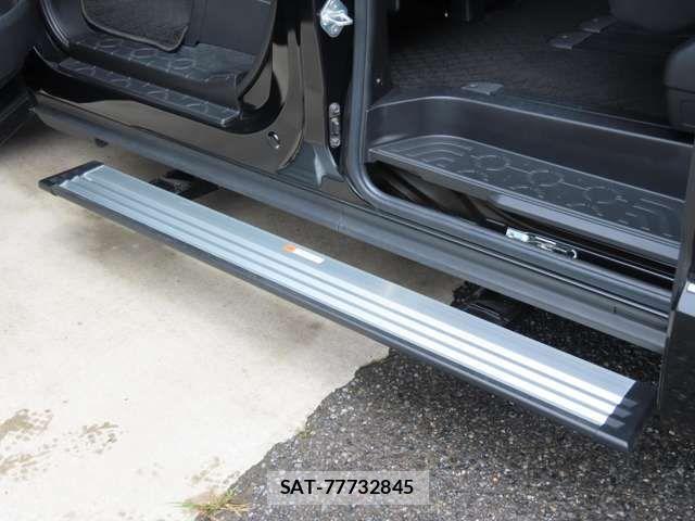 Mitsubishi DELICA 2023-08 8879477-17