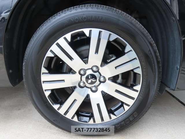 Mitsubishi DELICA 2023-08 8879477-18