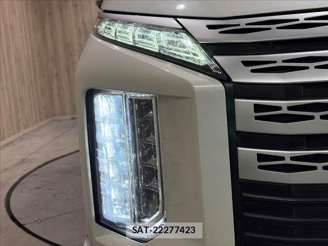 Mitsubishi DELICA 2019-11 8879491-14