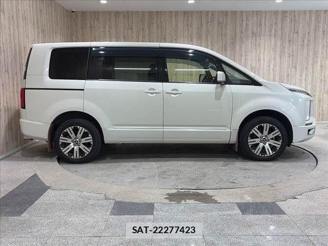 Mitsubishi DELICA 2019-11 8879491-19