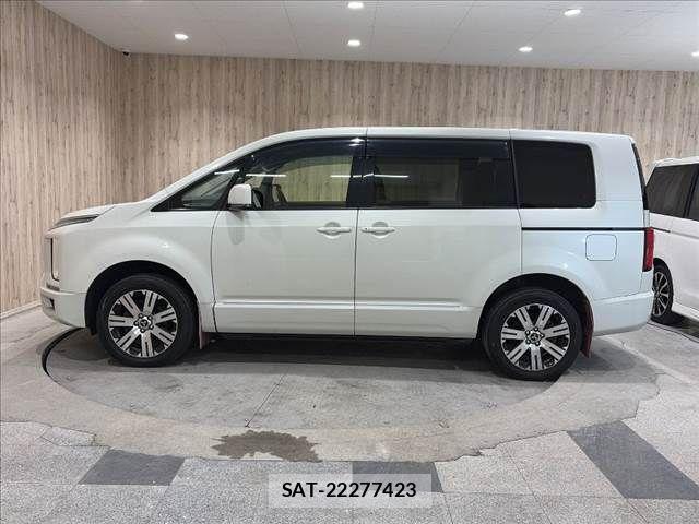 Mitsubishi DELICA 2019-11 8879491-23