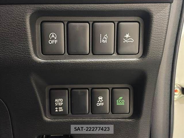 Mitsubishi DELICA 2019-11 8879491-8