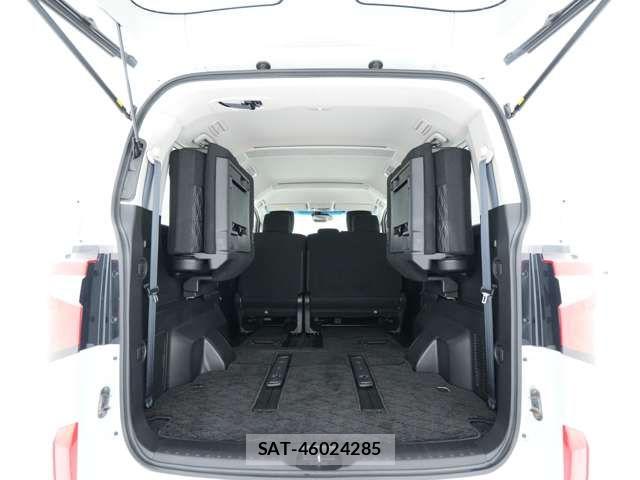 Mitsubishi DELICA 2022-02 8879483-9
