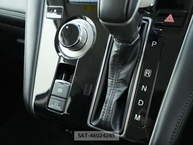 Mitsubishi DELICA 2022-02 8879483-13