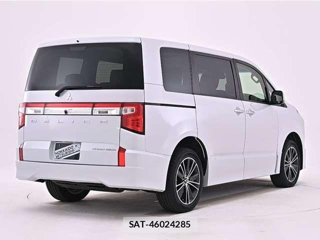 Mitsubishi DELICA 2022-02 8879483-17