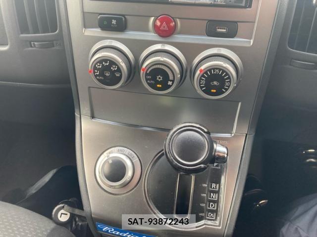 Mitsubishi DELICA 2012-02 8879500-12