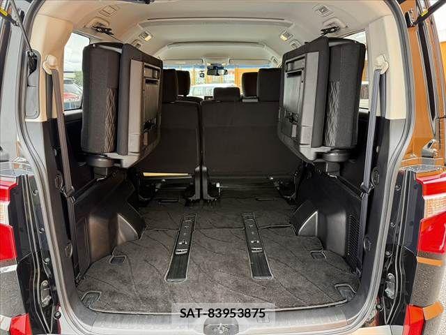 Mitsubishi DELICA 2022-03 8879480-18