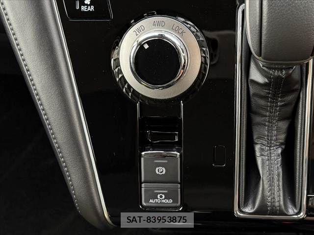 Mitsubishi DELICA 2022-03 8879480-25