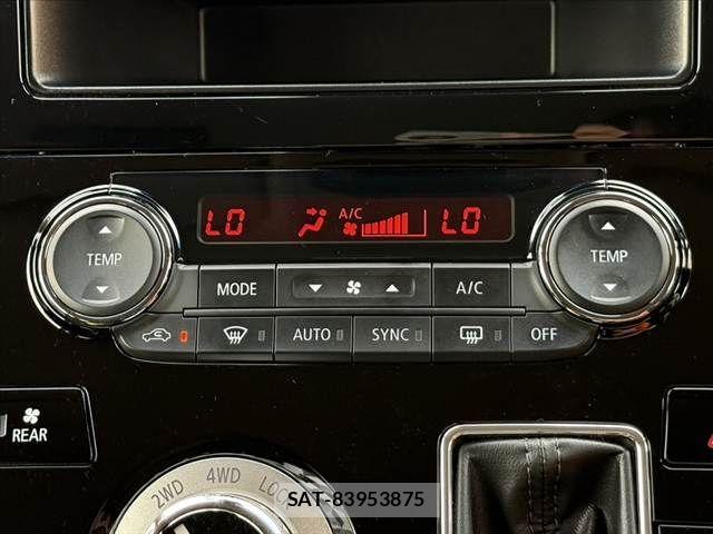 Mitsubishi DELICA 2022-03 8879480-26