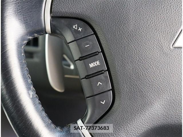 Mitsubishi DELICA 2017-05 8879486-13