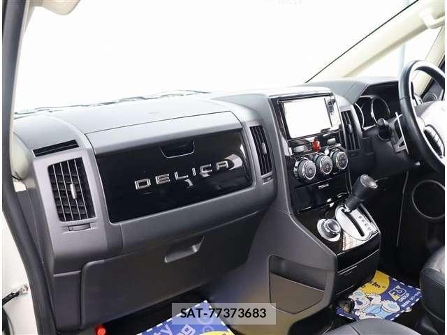 Mitsubishi DELICA 2017-05 8879486-21