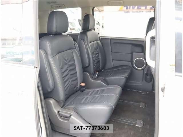 Mitsubishi DELICA 2017-05 8879486-23