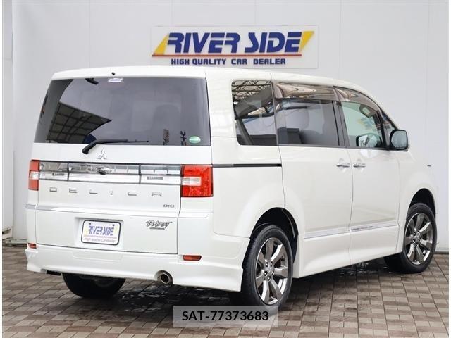 Mitsubishi DELICA 2017-05 8879486-2
