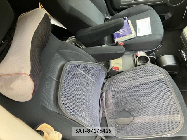 Mitsubishi DELICA 2013-12 8879498-12
