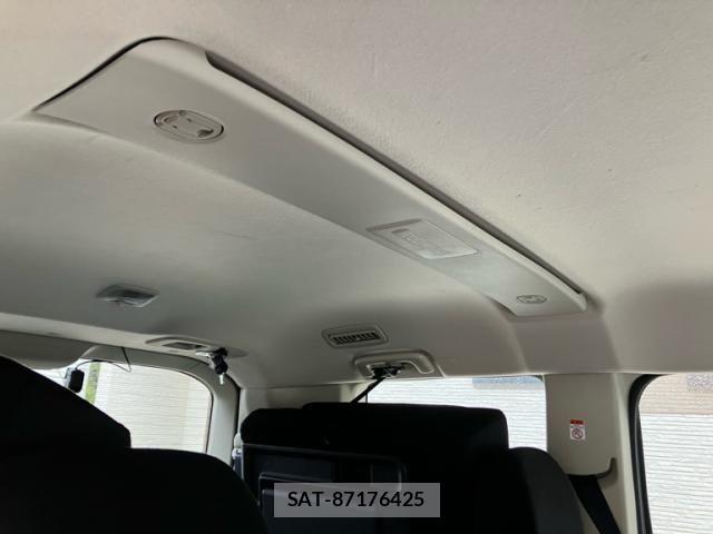 Mitsubishi DELICA 2013-12 8879498-21