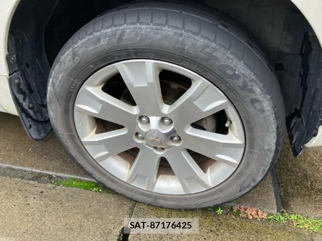 Mitsubishi DELICA 2013-12 8879498-5