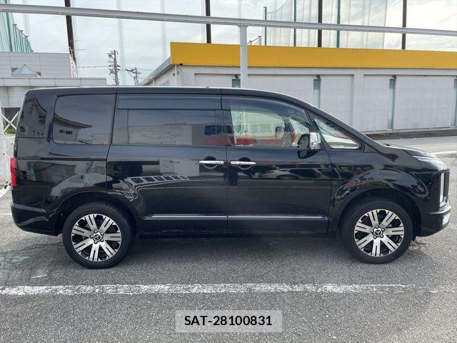 Mitsubishi DELICA 2019-08 8879484-3