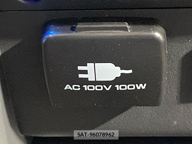 Mitsubishi DELICA 2017-01 8879492-5