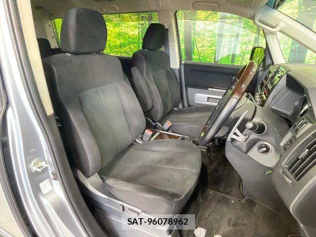 Mitsubishi DELICA 2017-01 8879492-6