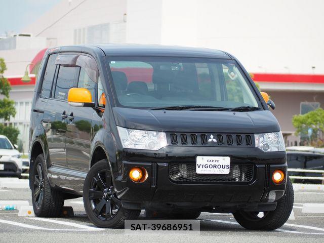 Mitsubishi DELICA 2017-08 8879497-0