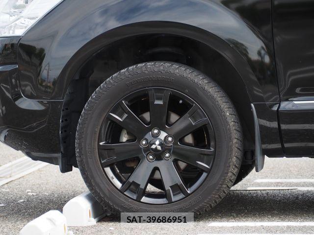 Mitsubishi DELICA 2017-08 8879497-9