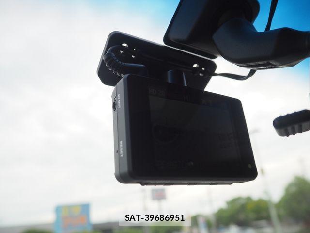 Mitsubishi DELICA 2017-08 8879497-16