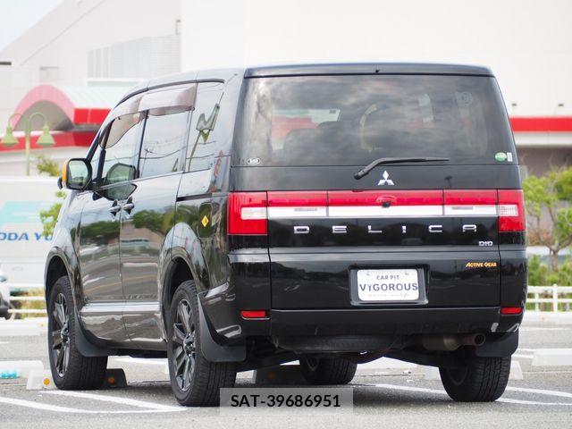 Mitsubishi DELICA 2017-08 8879497-2