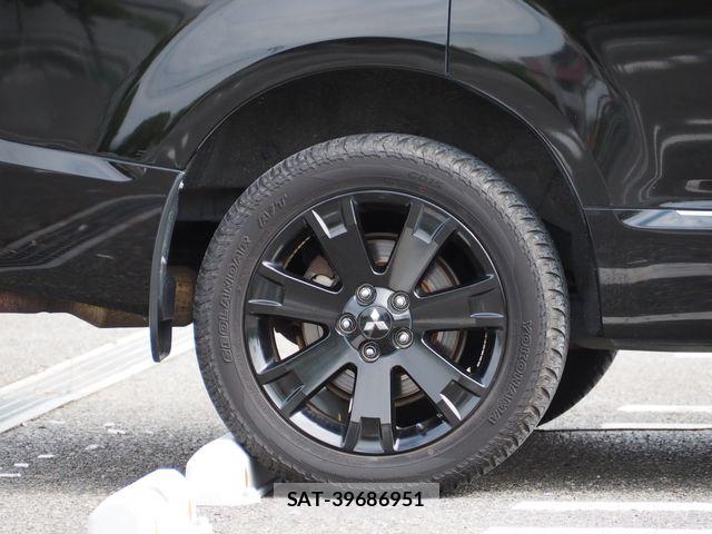 Mitsubishi DELICA 2017-08 8879497-6