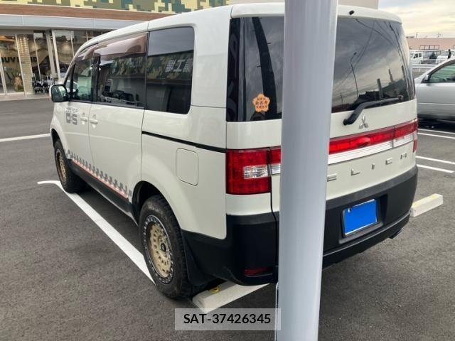 Mitsubishi DELICA 2011-04 8879504-3