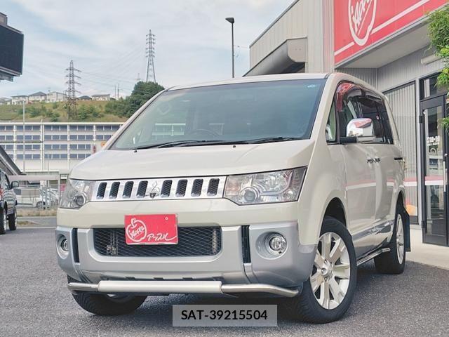 Mitsubishi DELICA 2011-07 8879503-10