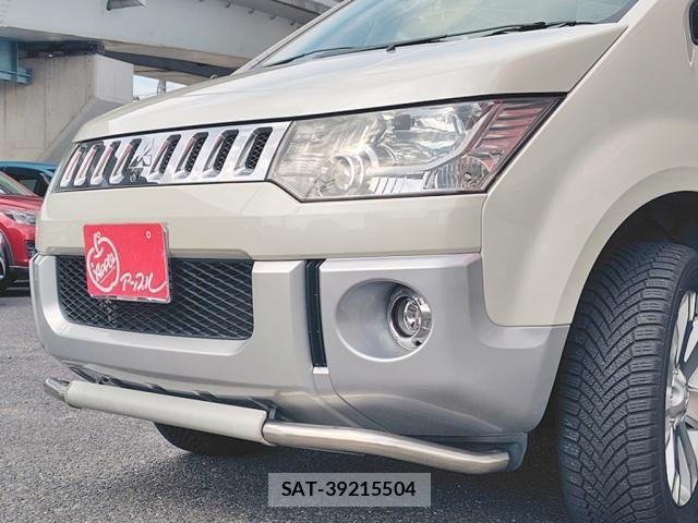 Mitsubishi DELICA 2011-07 8879503-16