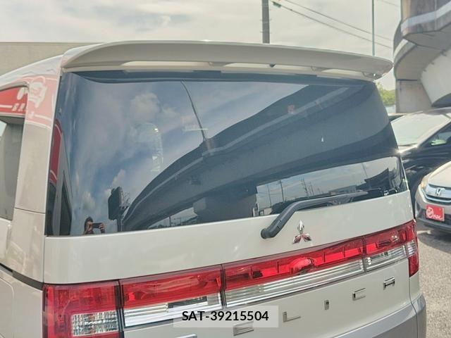 Mitsubishi DELICA 2011-07 8879503-17