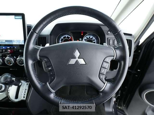 Mitsubishi DELICA 2017-05 8879489-13