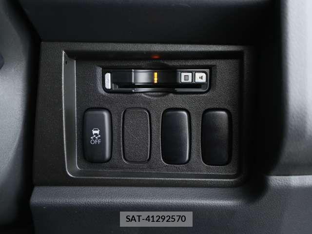 Mitsubishi DELICA 2017-05 8879489-14