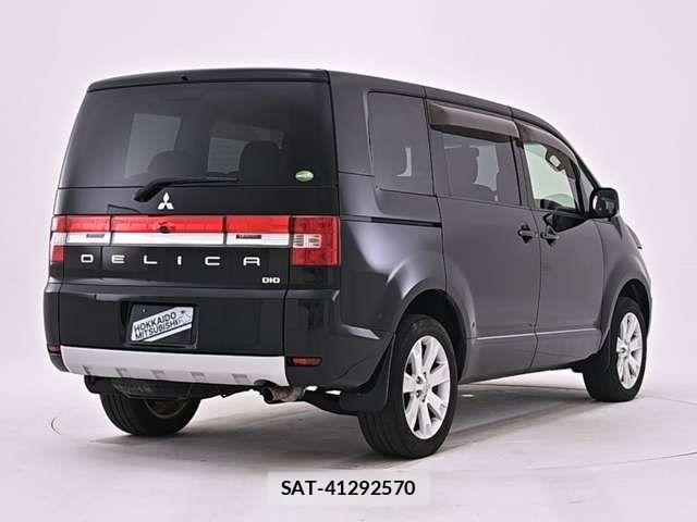 Mitsubishi DELICA 2017-05 8879489-17
