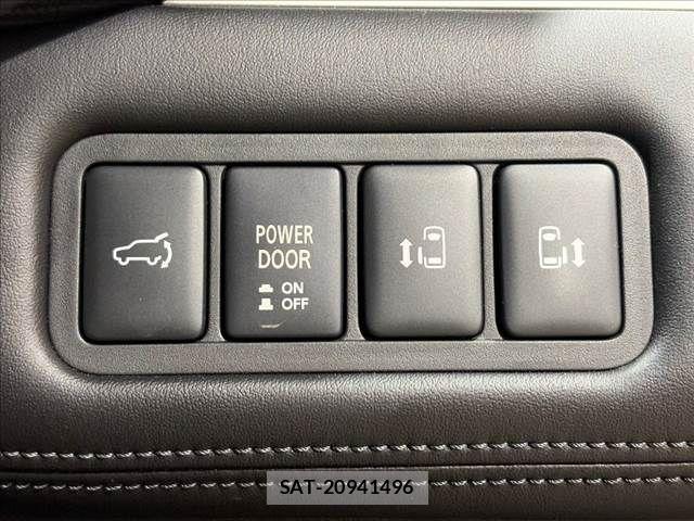 Mitsubishi DELICA 2021-02 8879482-7