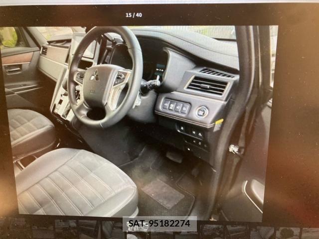 Mitsubishi DELICA 2023-12 8879469-9