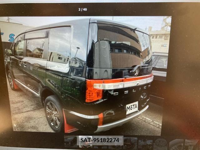 Mitsubishi DELICA 2023-12 8879469-1
