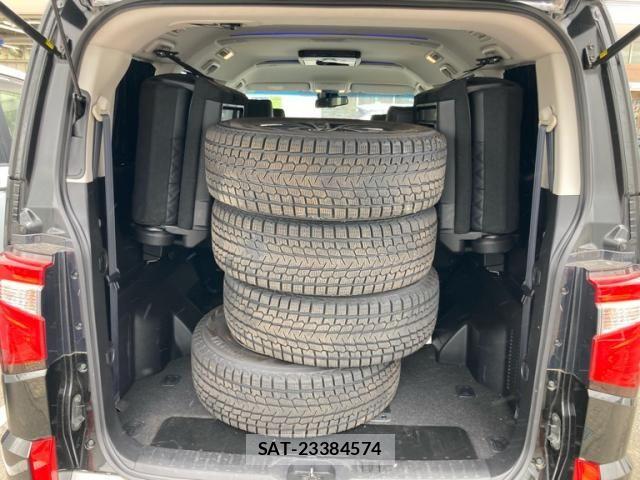 Mitsubishi DELICA 2019-12 8879485-9