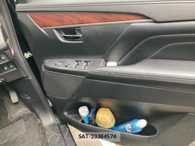 Mitsubishi DELICA 2019-12 8879485-20