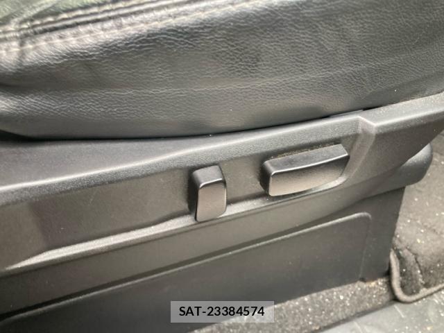 Mitsubishi DELICA 2019-12 8879485-21