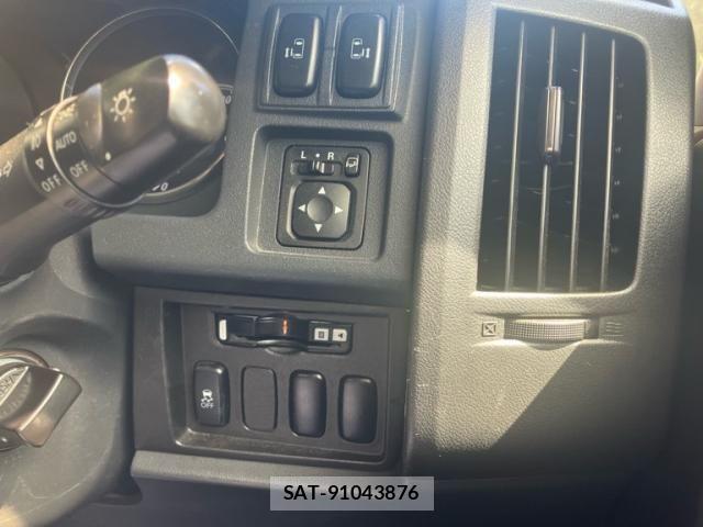 Mitsubishi DELICA 2016-02 8883534-15