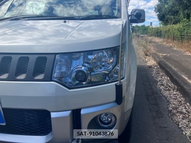 Mitsubishi DELICA 2016-02 8883534-1