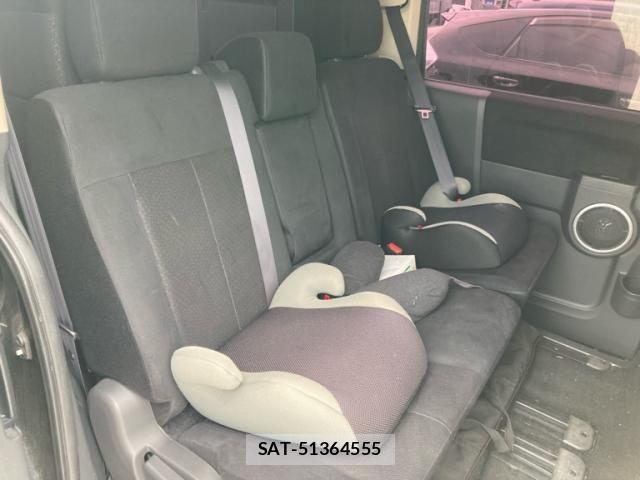 Mitsubishi DELICA 2014-09 8883536-15